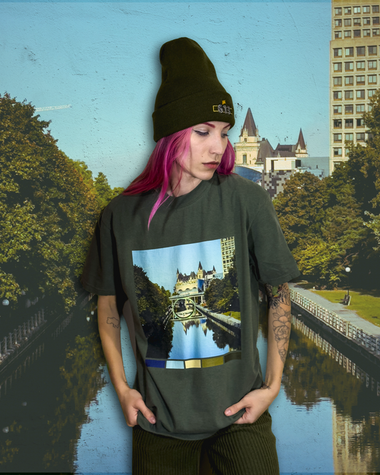Size M | Château Laurier Rideau Canal View Unisex T-Shirt – Palette Edition