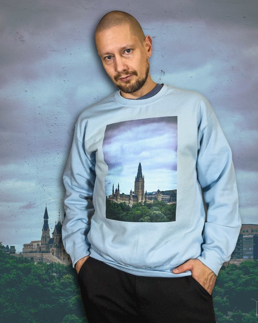 Size M | Parliament Hill Unisex Sweatshirt
