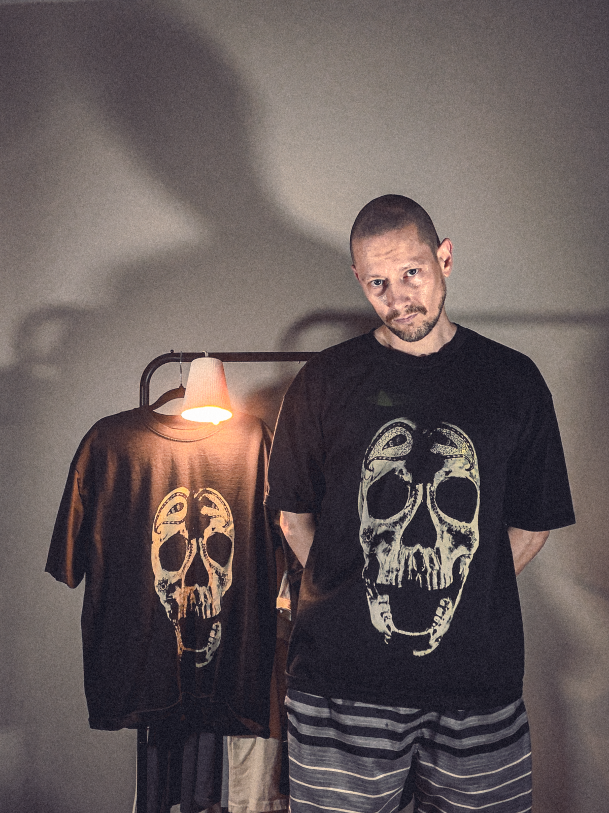 skull from east / oversized t-shirt