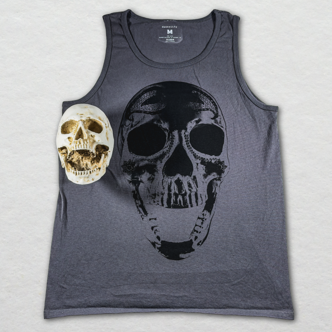 void looks back / tank top