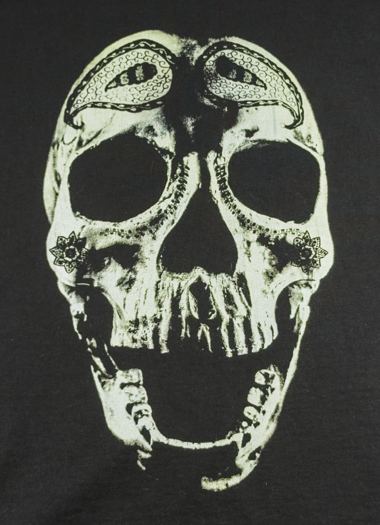 skull from east / oversized t-shirt