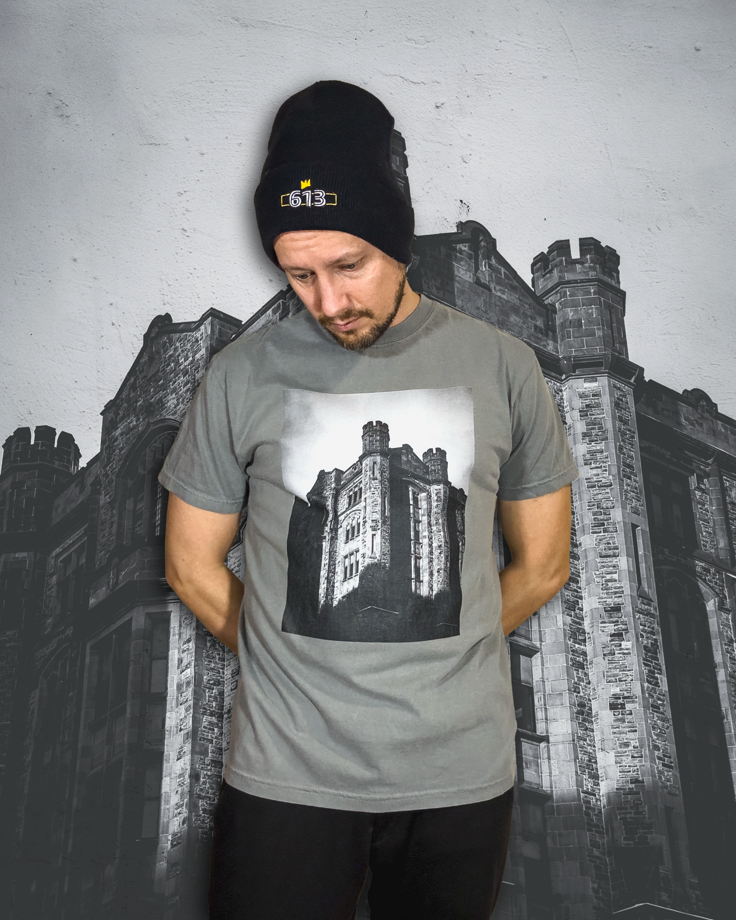Size M | Connaught Building Gothic Style View Unisex T-Shirt
