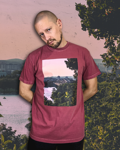 Size L | Alexandra Bridge at Sunset Unisex T-shirt
